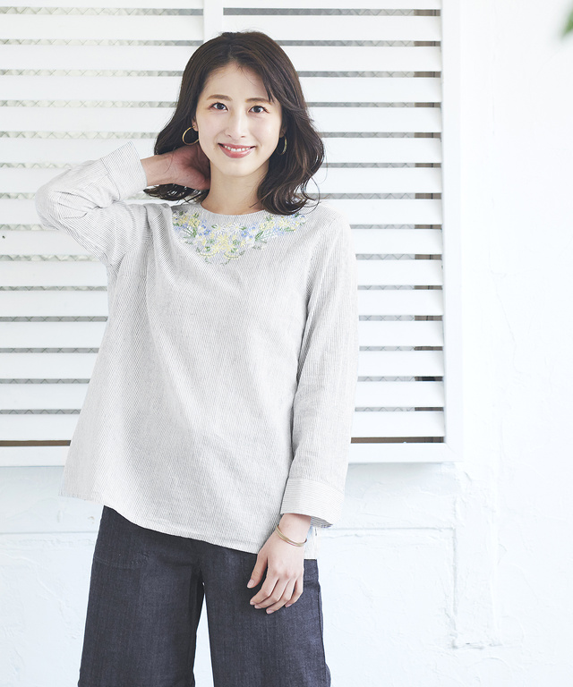 コットンリネン刺繍ブラウス【UV加工】