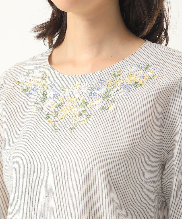 コットンリネン刺繍ブラウス【UV加工】