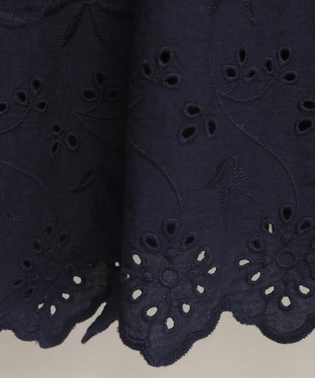 バック刺繍 シャツ