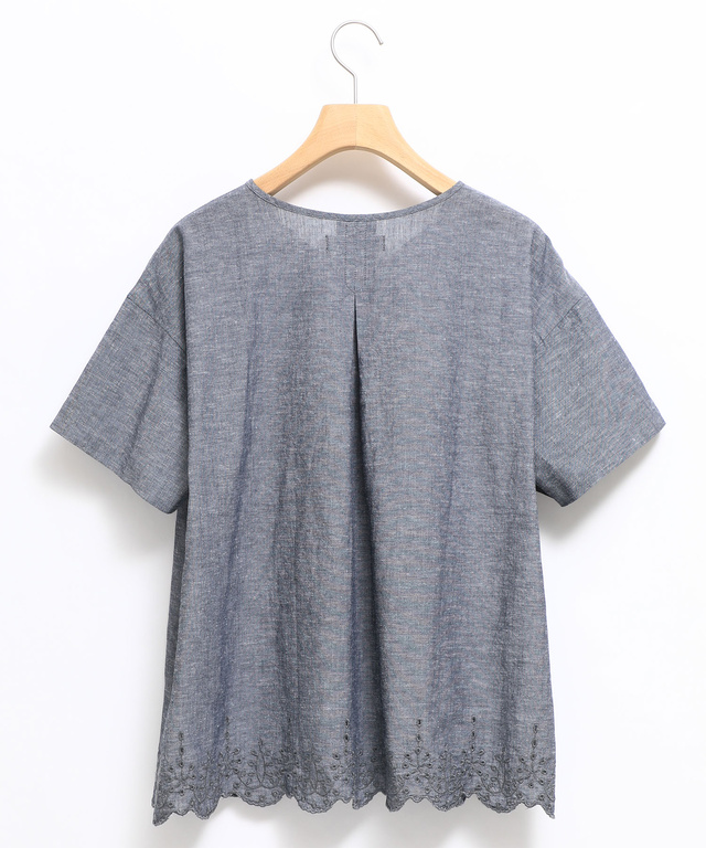 裾刺繍 キーネック ブラウス【WEB・一部店舗限定】