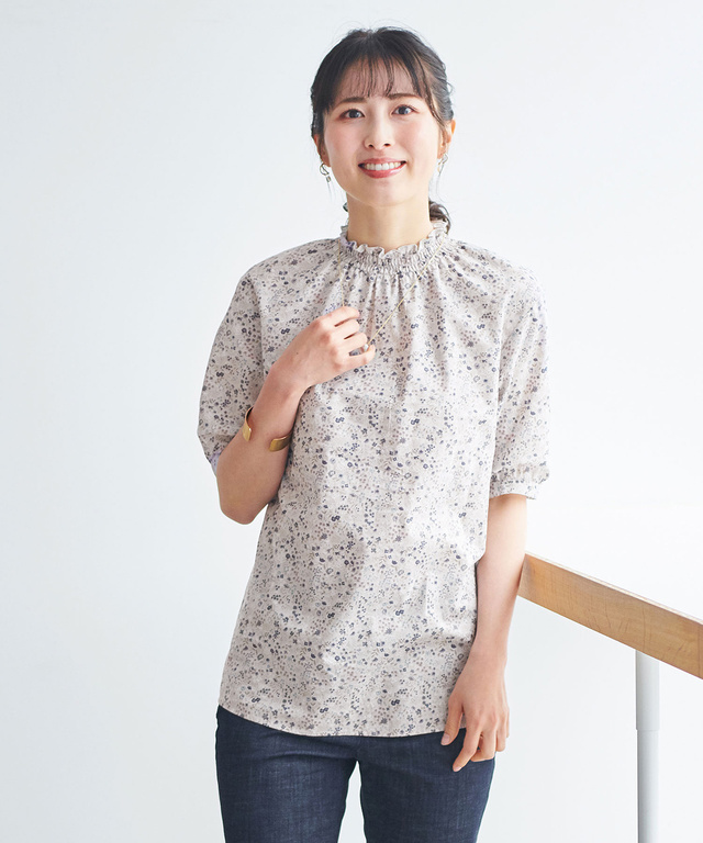 小花柄 襟シャーリング ブラウス【WEB・一部店舗限定】