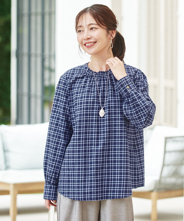 ビエラ ギャザー ブラウス