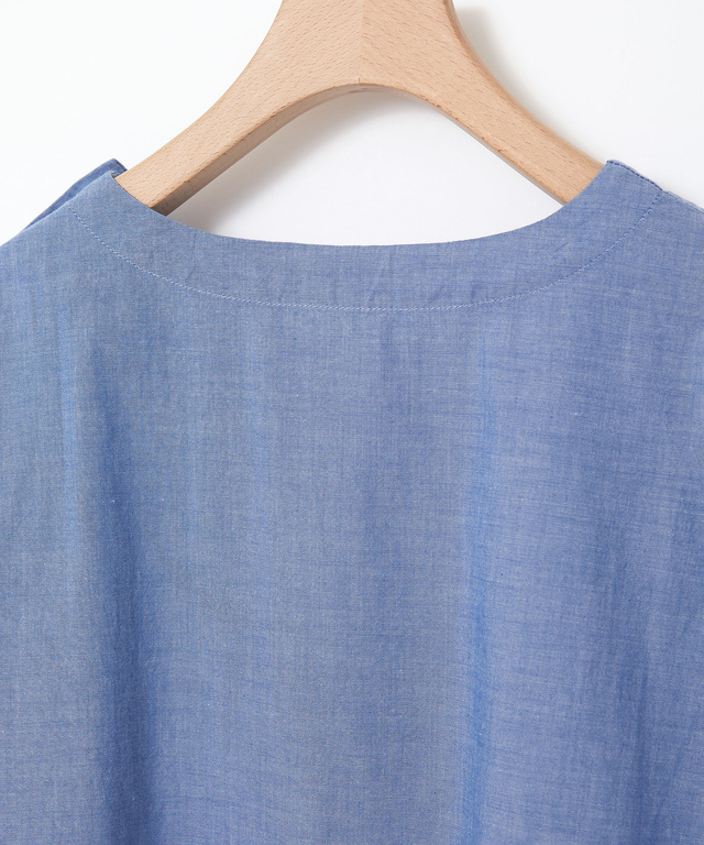 袖刺繍 プルオーバー ブラウス【オンラインショップ限定】