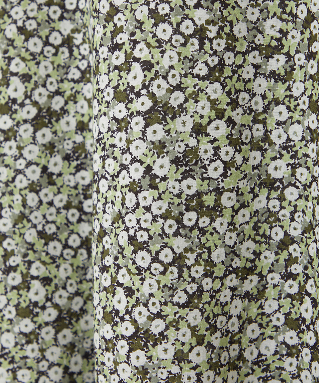 小花柄プリント 七分袖 ギャザーブラウス 【JAPAN FABRIC】