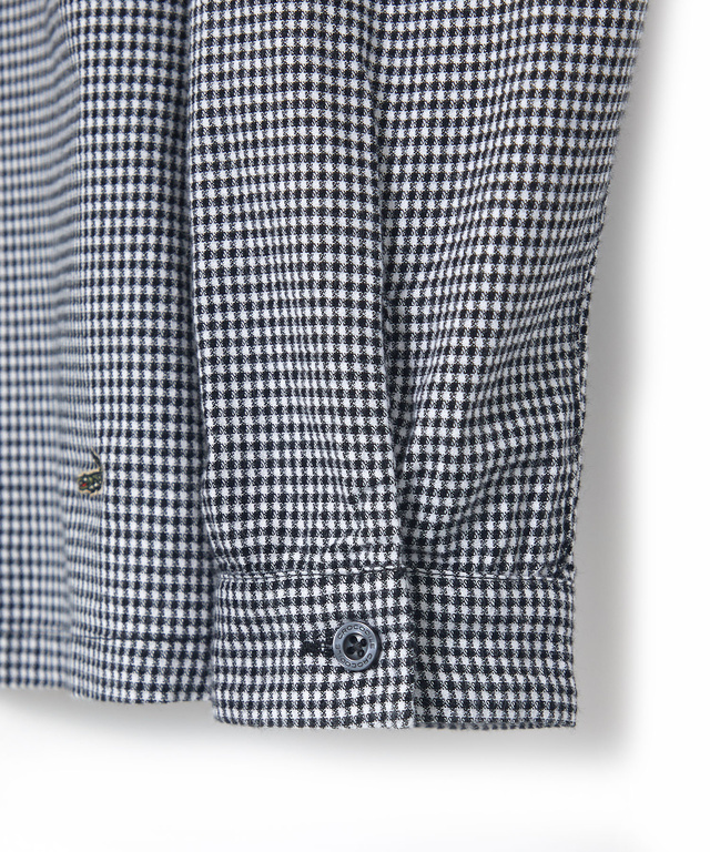 襟刺繡 デザイン ブラウス