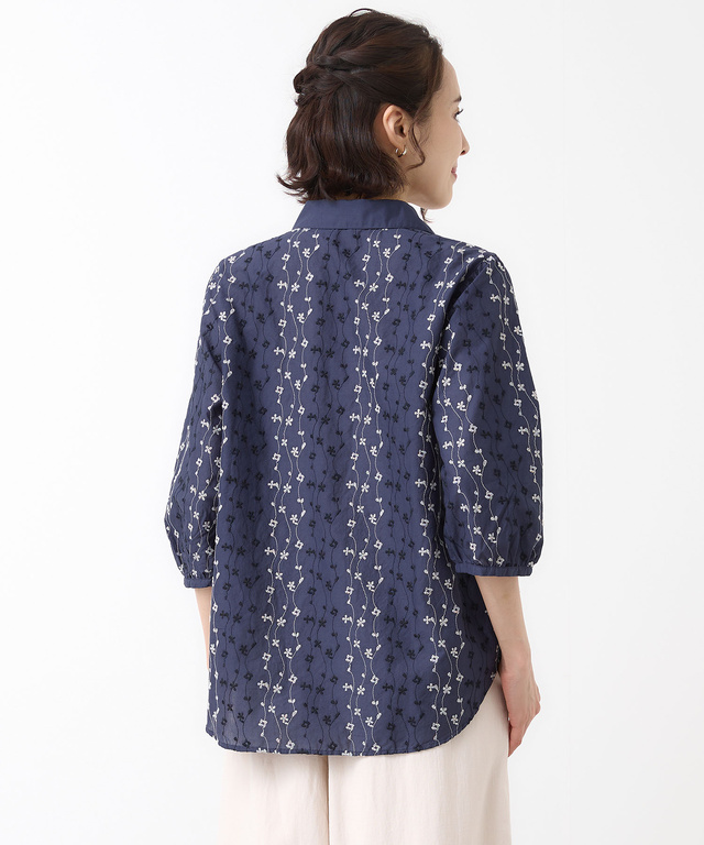 ツタ刺繍 スキッパー ブラウス