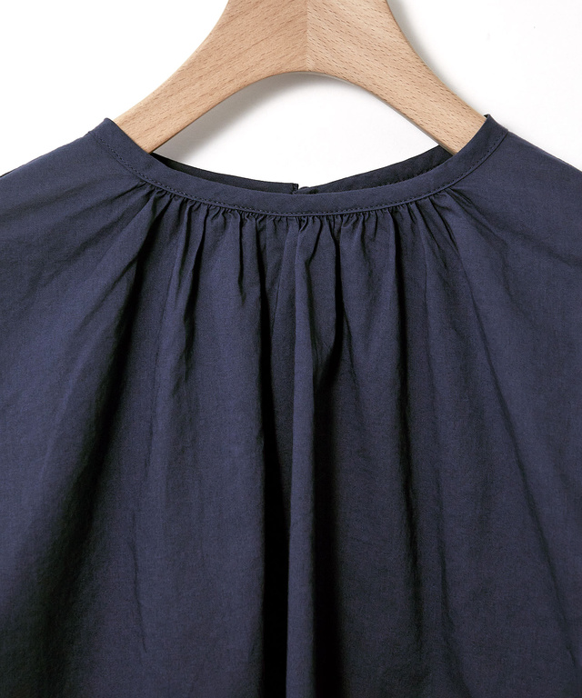 袖刺繍 プルオーバー ブラウス