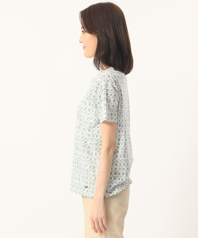 総柄Tシャツ