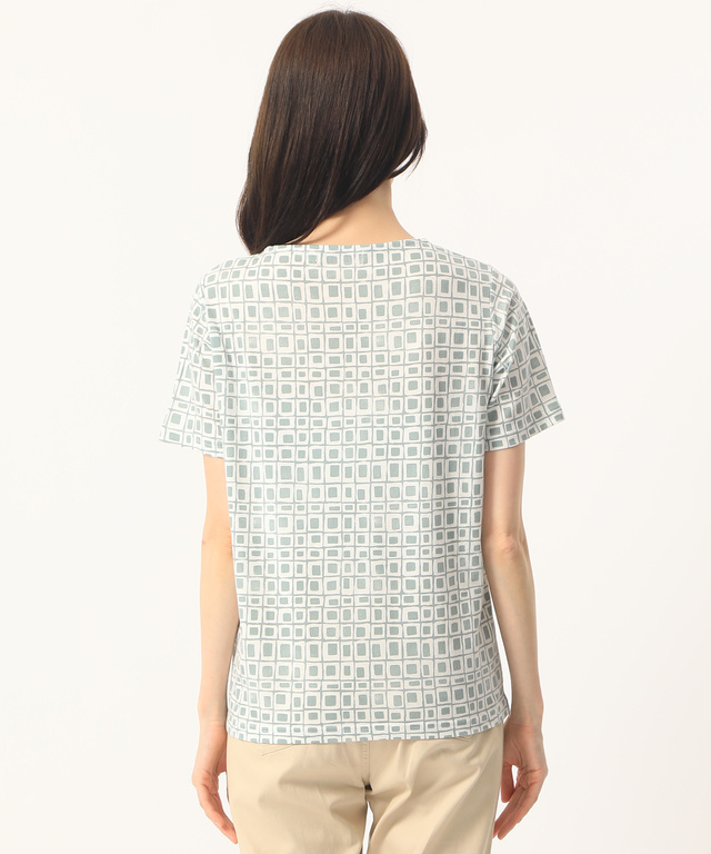総柄Tシャツ