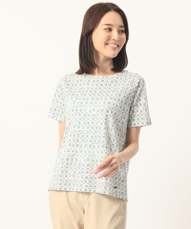 総柄Tシャツ
