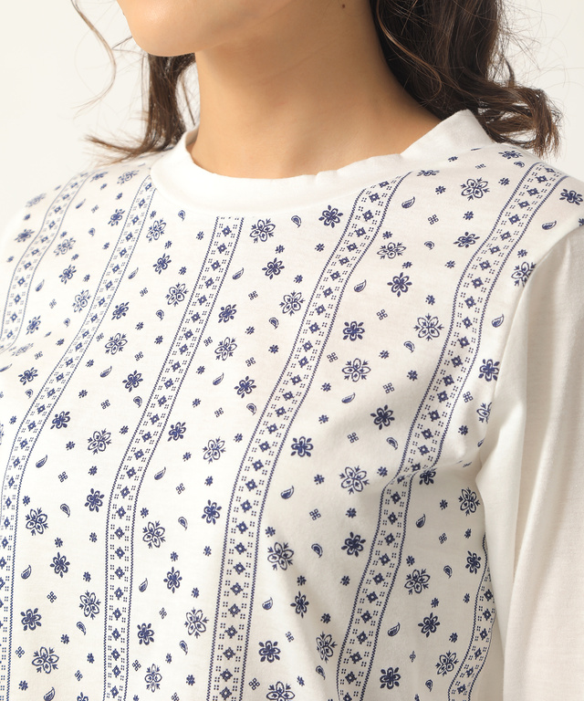刺繍風プリントプルオーバー【UV加工】