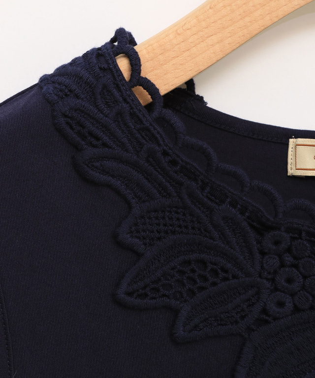 レース刺繍 タンクトップ