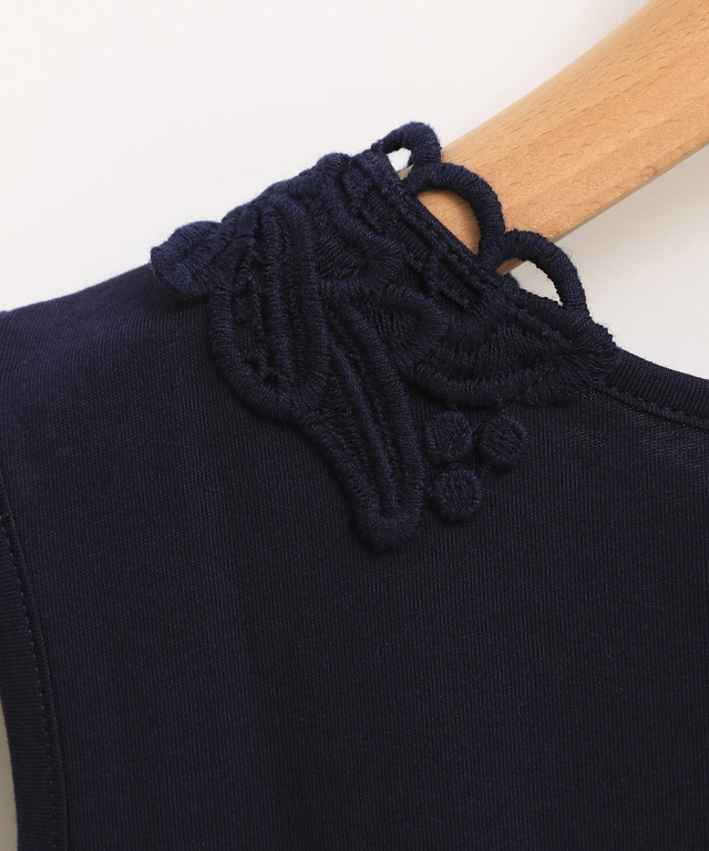 レース刺繍 タンクトップ