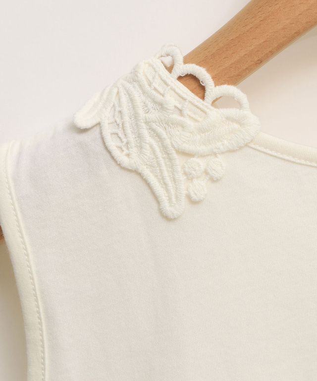 レース刺繍 タンクトップ