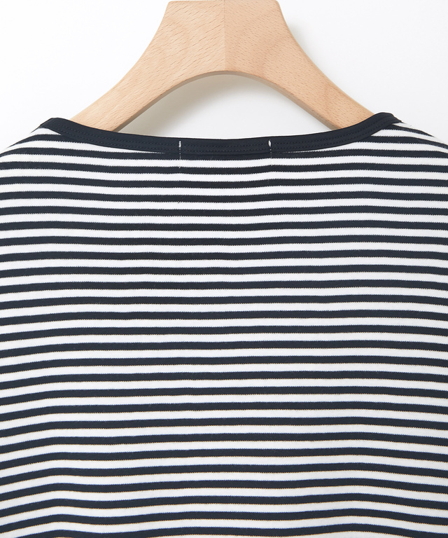 ロゴ刺繍 クルーネック Tシャツ