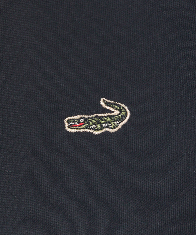 ショルダーロゴ クルーネック Tシャツ【一部店舗限定】