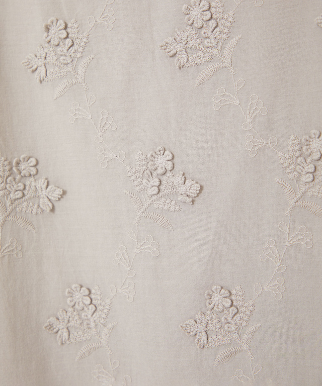 花柄刺繍 ドッキング プルオーバー