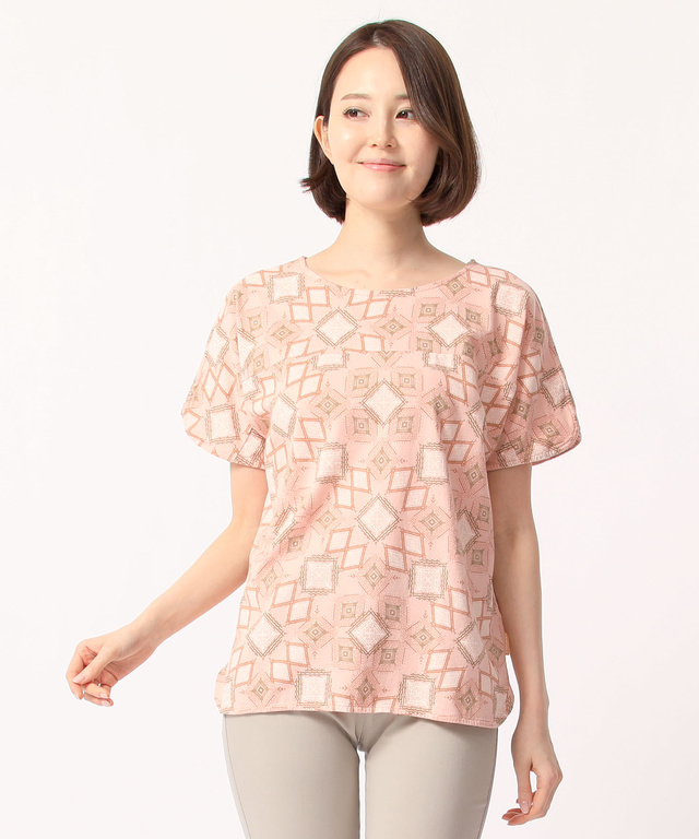総柄プリントTシャツ