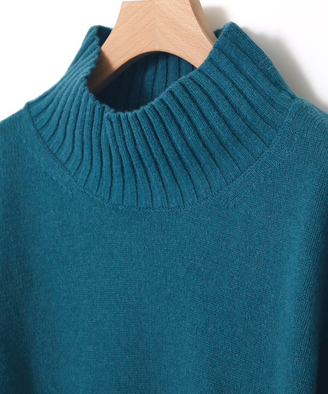 ウール ハイネック プルオーバーニット