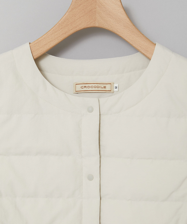 ノーカラー ダウン ベスト【一部店舗限定】