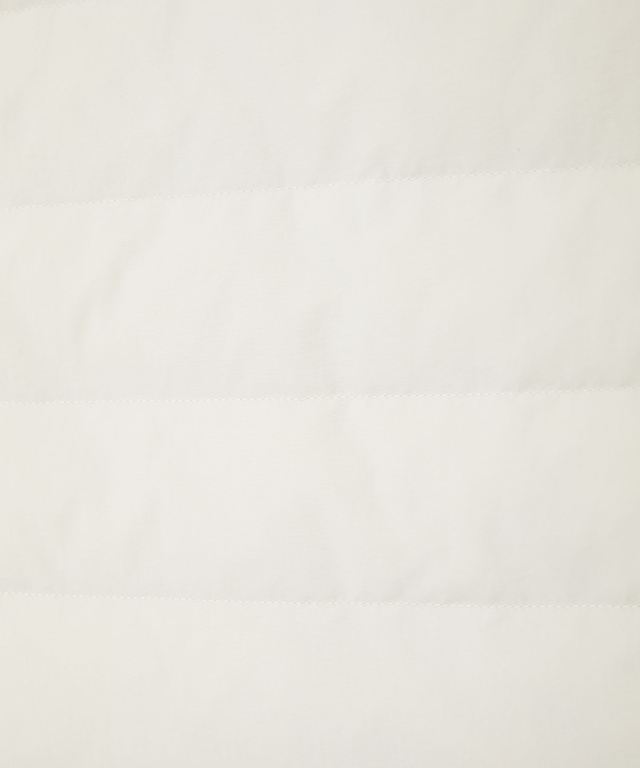 ノーカラー ダウン ベスト【一部店舗限定】