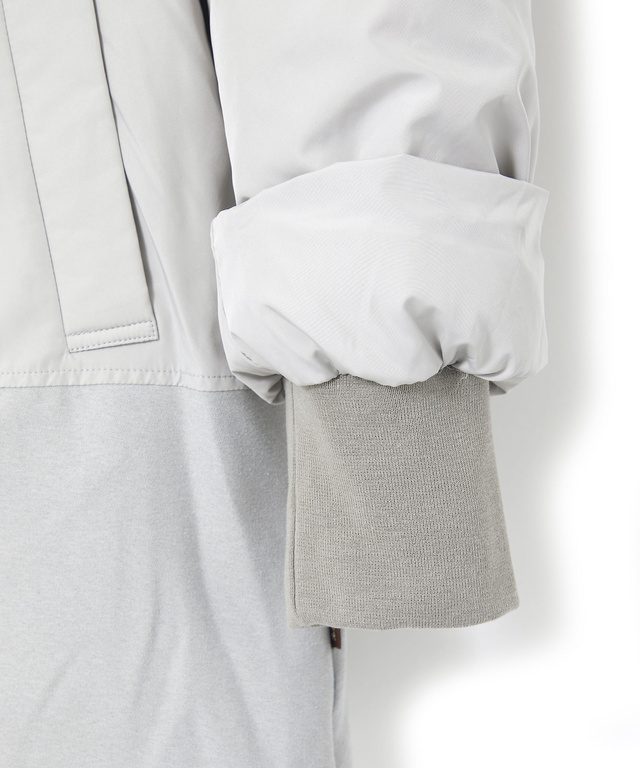 切り替え ソフトダウン ジャケット