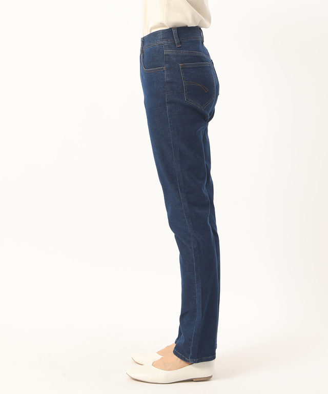 ストレートデニムパンツ
