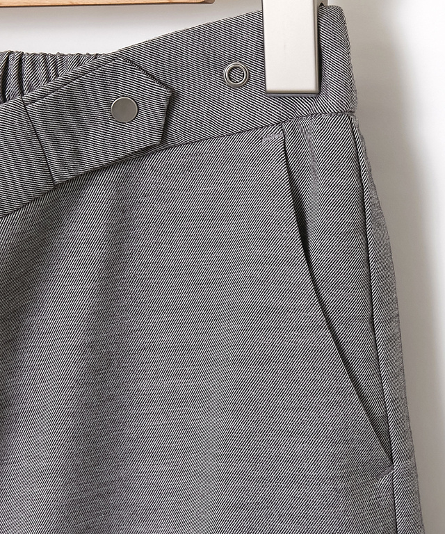 イージータックワイドパンツ