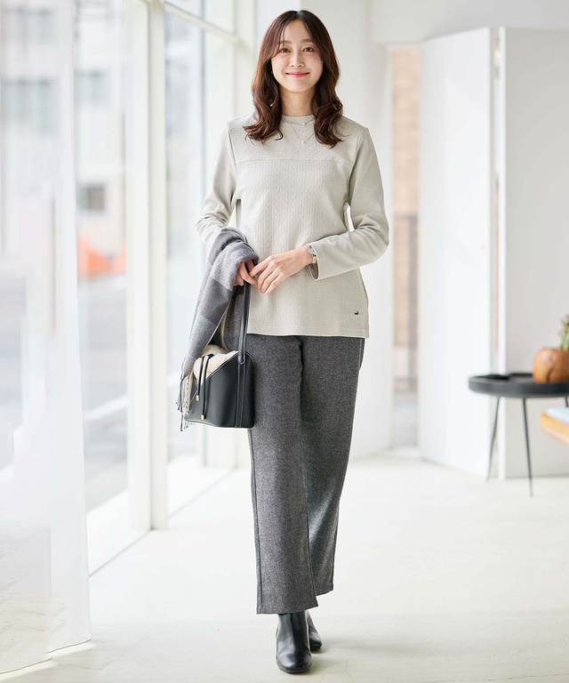 ウール混 ストレートパンツ