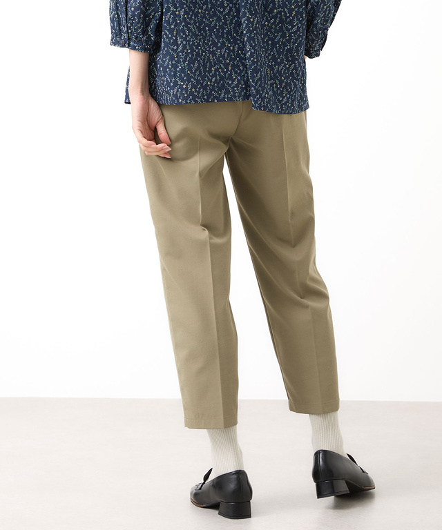 センタープレス テーパード パンツ