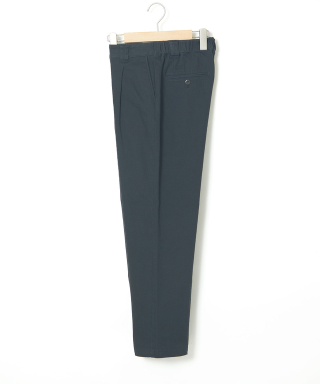 テーパード チノ パンツ