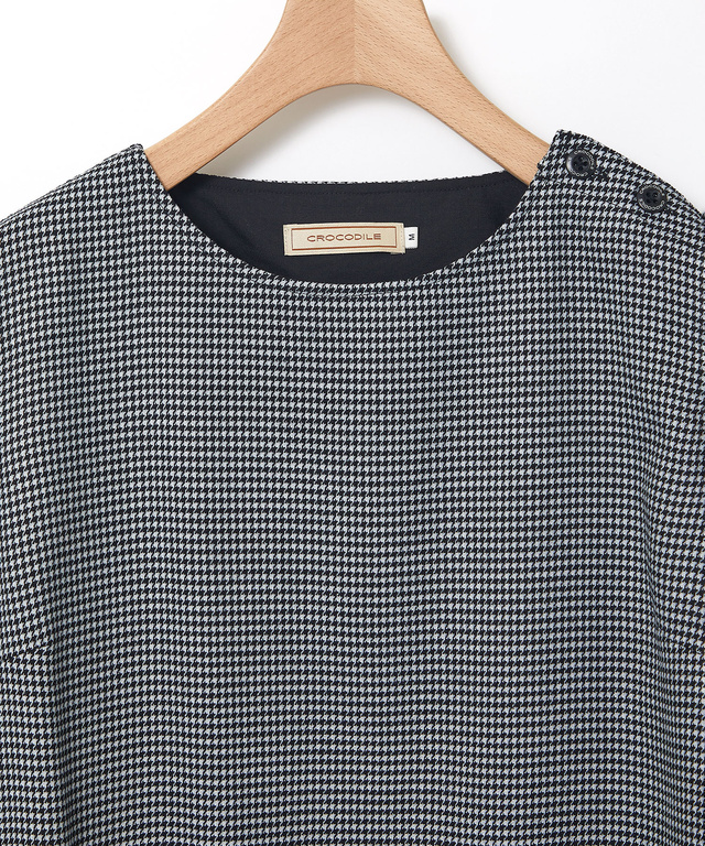 ショルダーボタン ワンピース