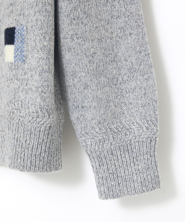 ハーフジップ アーガイル柄デザイン  セーター