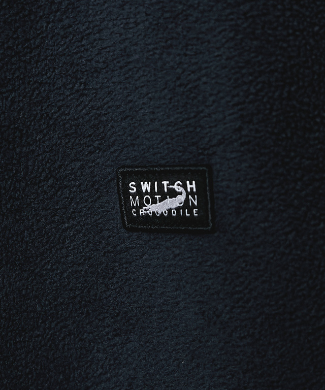 フリース素材 ハイネック トレーナー