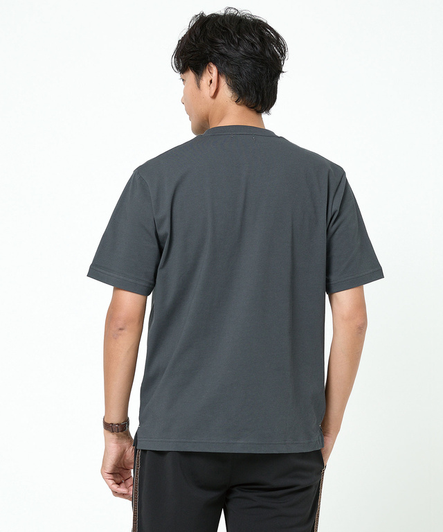 クルーネック ポケットロゴ Tシャツ
