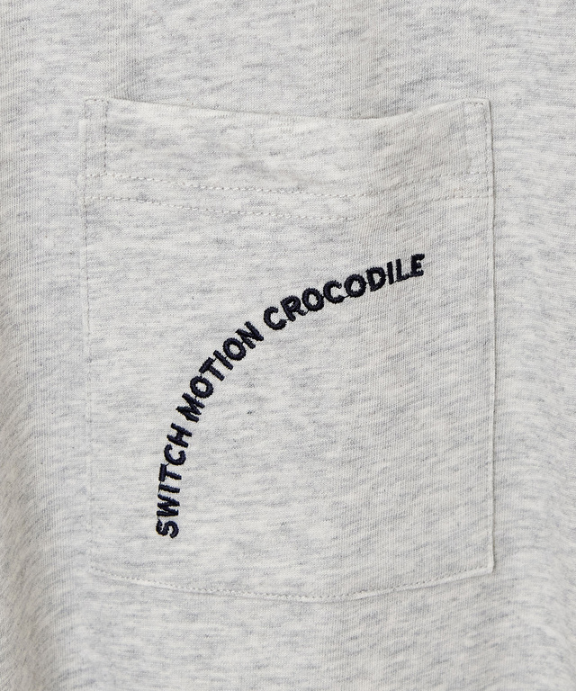 クルーネック ポケットロゴ Tシャツ