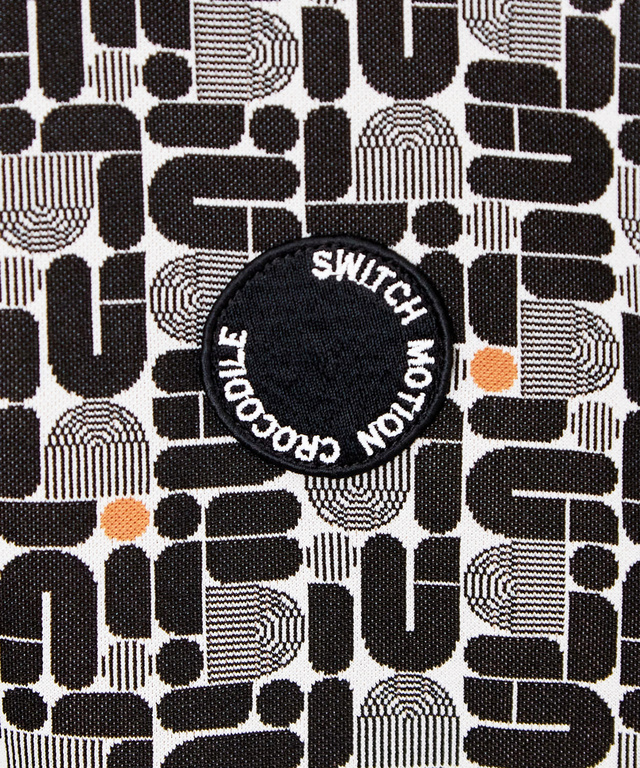 モノグラム ジップ プルオーバー