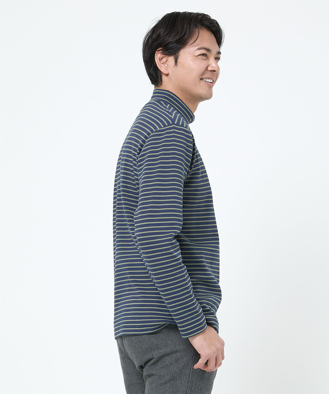 ボーダー柄 ハイネック カットソー