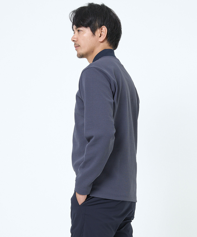 スタンドカラー ハーフジップ プルオーバー