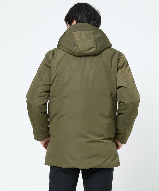 メモリー素材 ダウン ジャケット