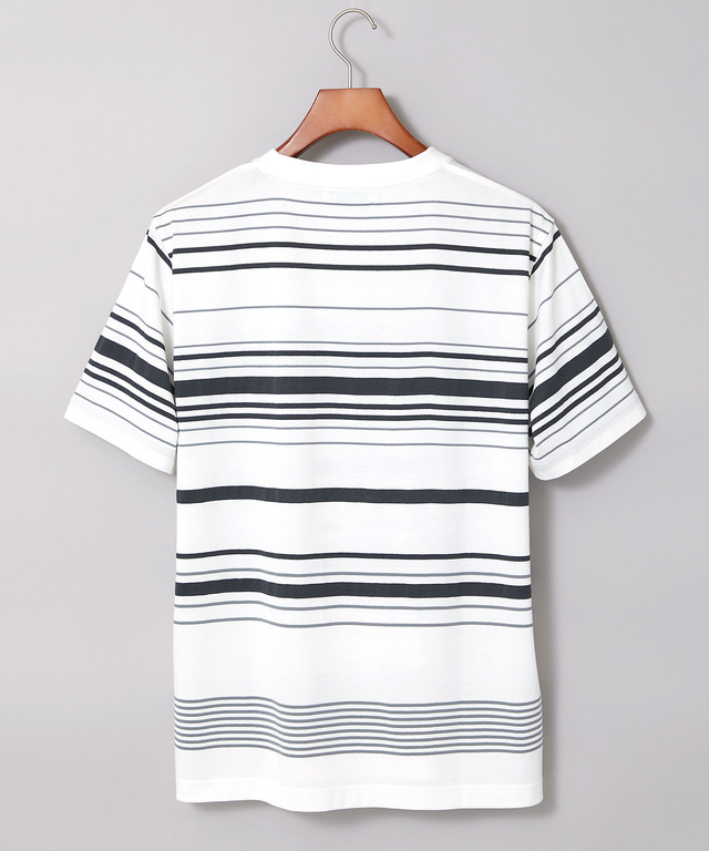 モノトーンボーダー クルーネック Tシャツ