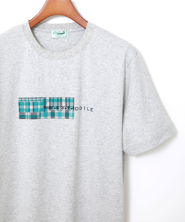 ロゴ モチーフ デザインTシャツ