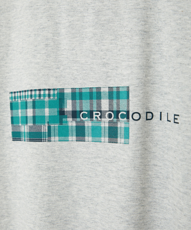 ロゴ モチーフ デザインTシャツ