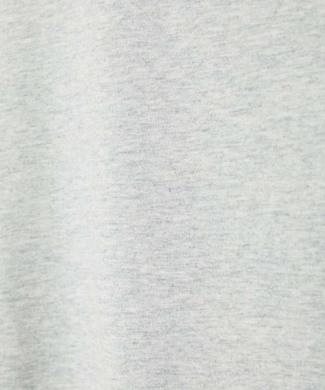 ロゴ モチーフ デザインTシャツ
