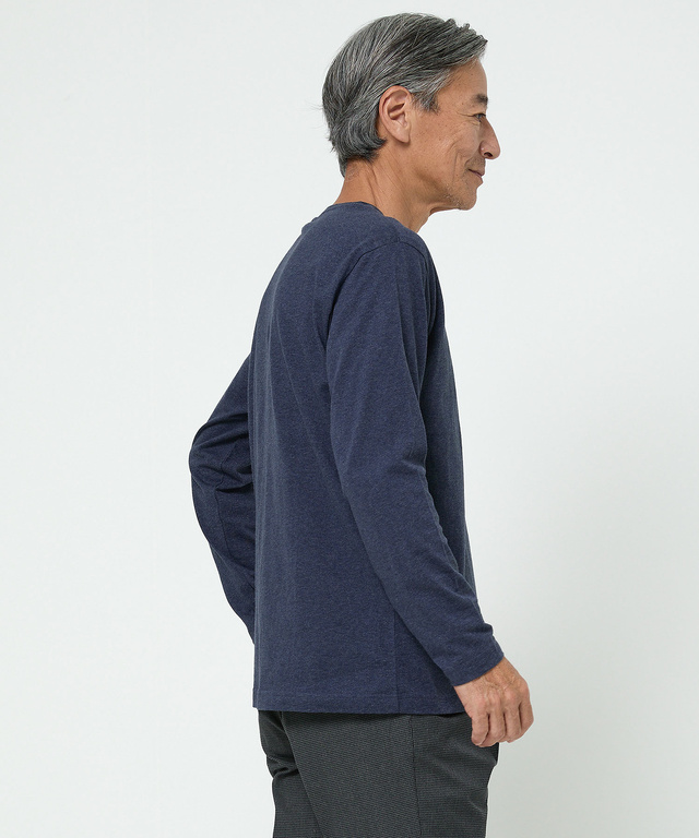 ポケットデザイン 長袖 Tシャツ