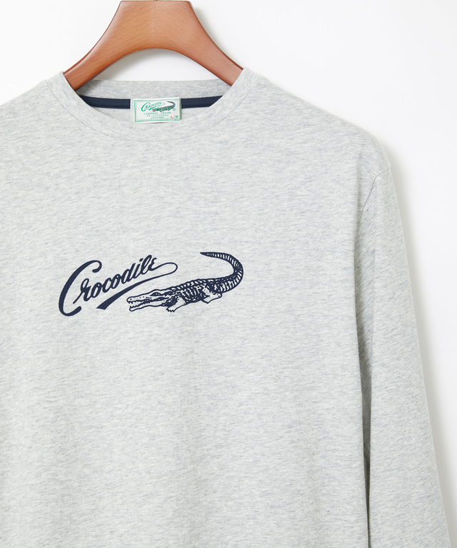 ロゴプリント 長袖Tシャツ【一部店舗限定】