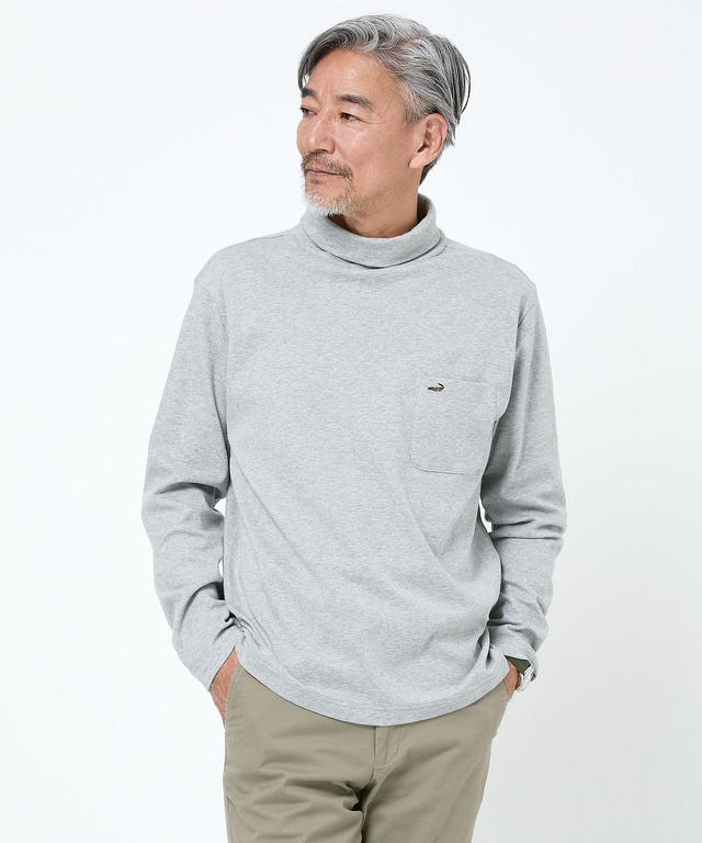 スムース素材 タートルネック カットソー