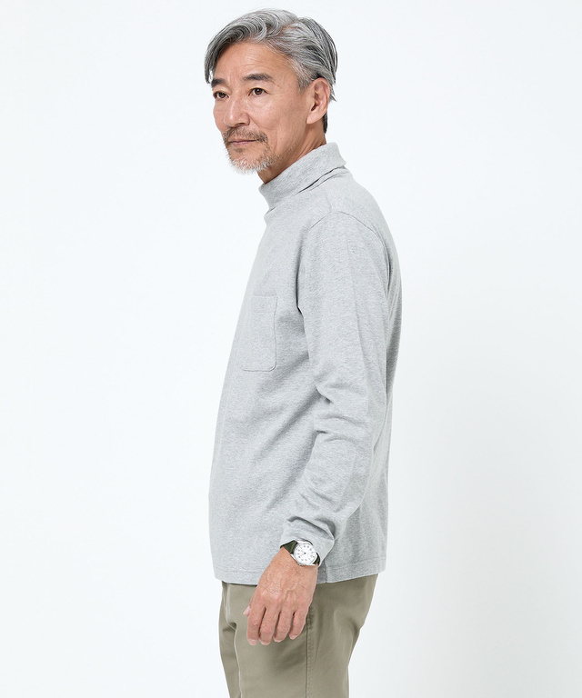 スムース素材 タートルネック カットソー