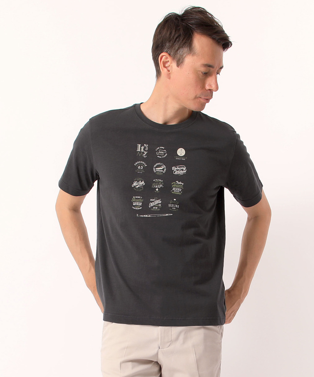 タイポグラフィプリントTシャツ