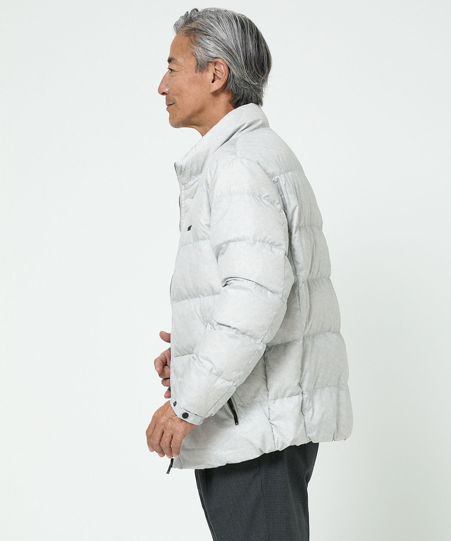 マジックライトダウン ブルゾン